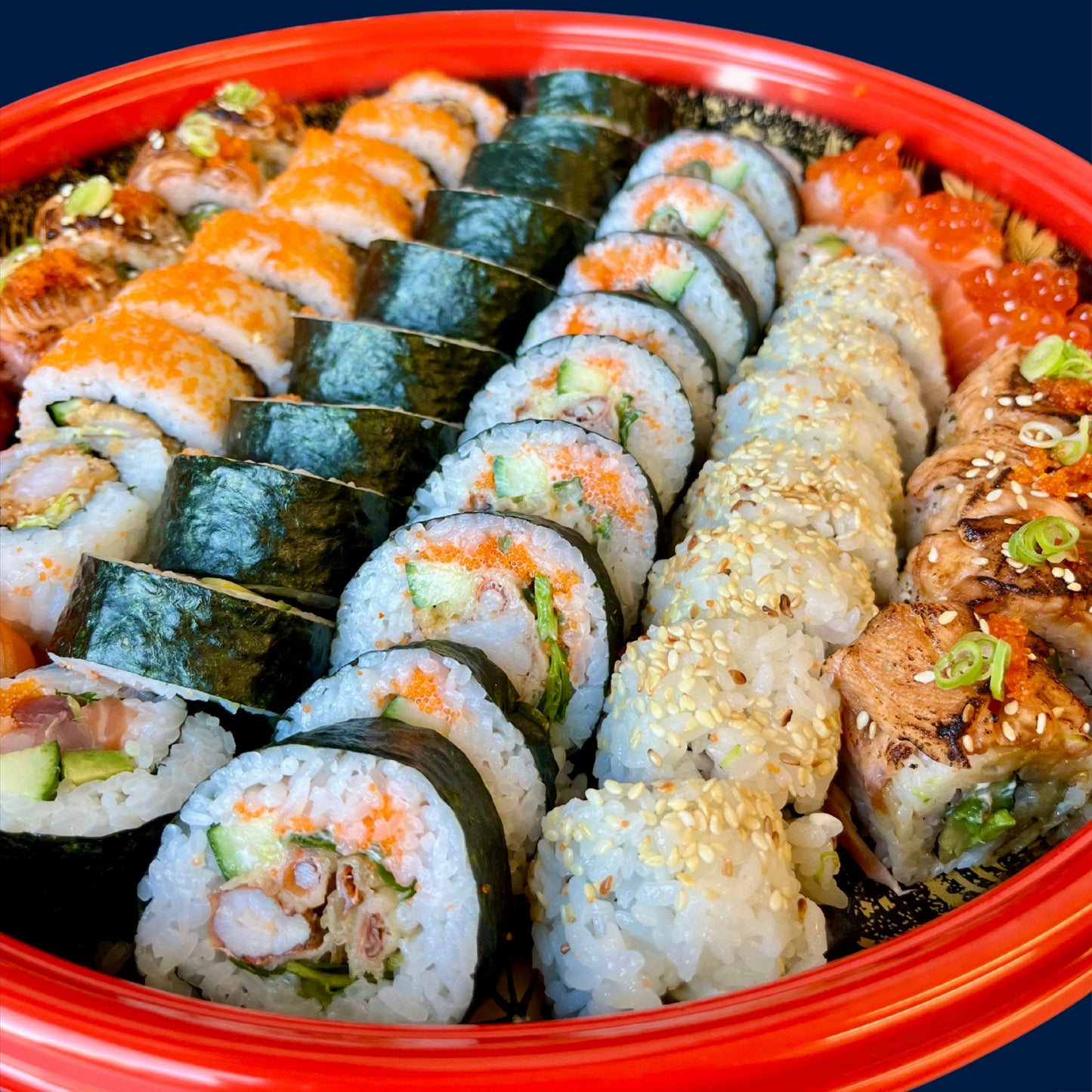 DELUXE SUSHI SET 特上巻きセット